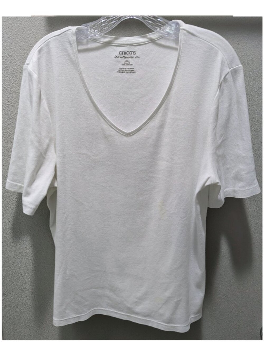 Chico's "The Ultimate Tee" Short Sleeve V-neck Cotton Size 2 (12-14)